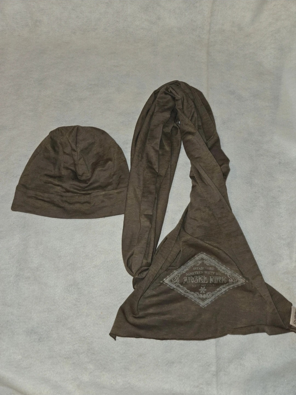 Oura Brown Beanie and Scarf Set